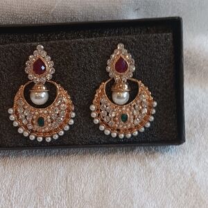 NWT Sunsoul By Touchstone Indian Bollywood Half Moon Earrings